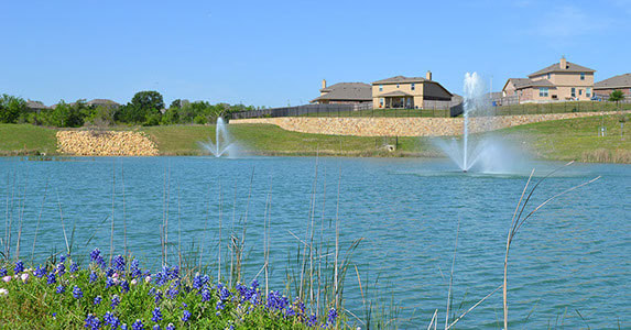 lake-fountain-1-crop-u28423